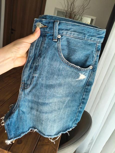 Uniqlo riflové šortky s vysokým pásom m-l, m