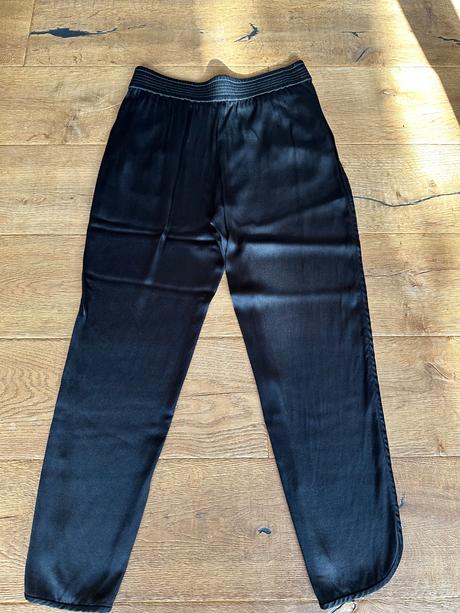 Leskle nohavice, zara,s