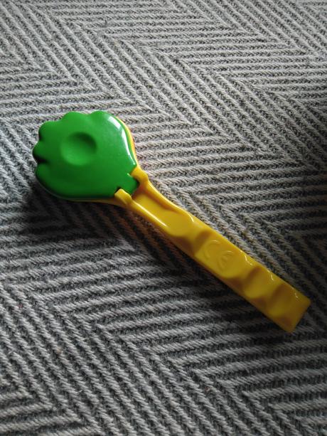 Hudobny nastroj kastaneta,