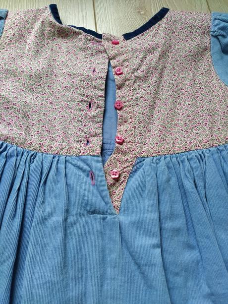Šatočky zn. marks-spencer v.98-104, marks & spencer,98