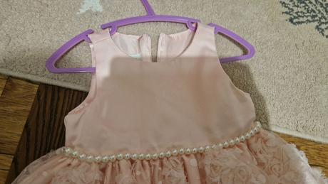 Saténové šatičky, 68