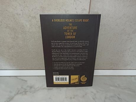 Sherlock holmes escape book -,