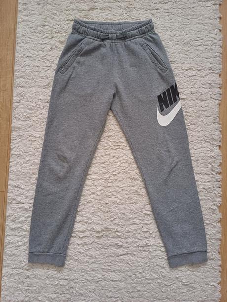 Nike tepláky, nike,158