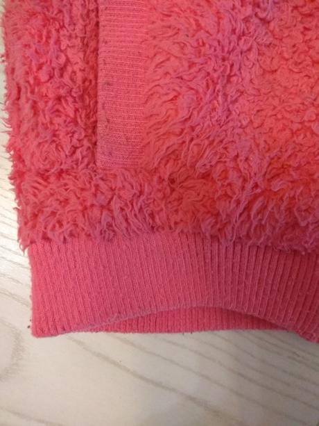 Chlpatá vesta s kapucňou, just play,116