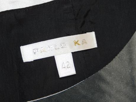 Paule ka luxusne pekne šaty, 40