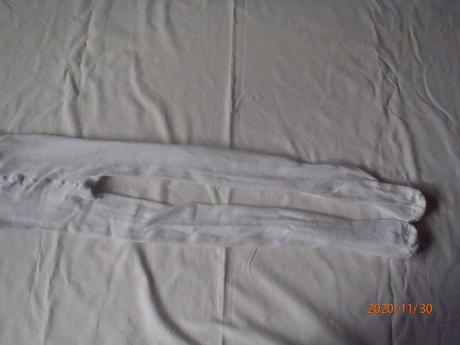 Teplé biele pančušky, 104