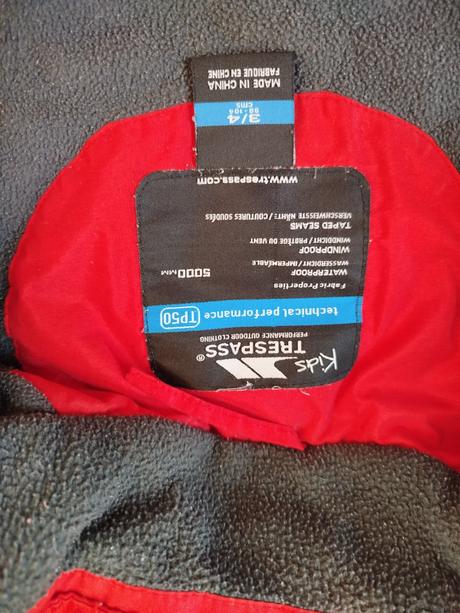 Trespass vetrovka, 104