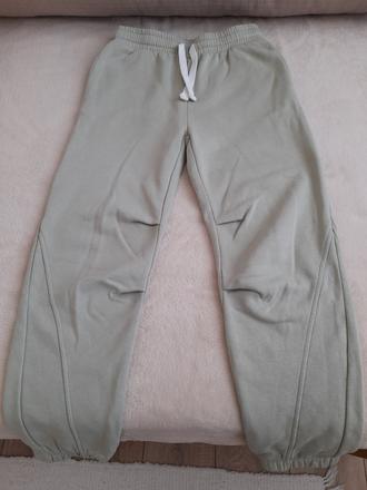 Tepláky, reserved,146