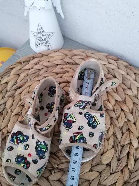 Papuce 24 - 2 ks, rak,24