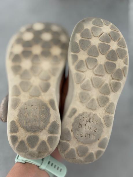 Sandálky, little blue lamb,28