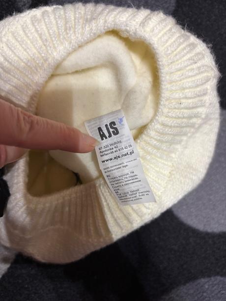 Set podšitá baretka a nákrčník, ajs,152