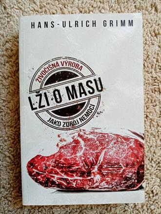 Kniha - lži o masu,