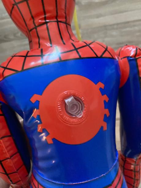 Nafukovací spider-man,