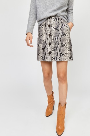 Kožený kostým s rybím efektom, next,40 / l