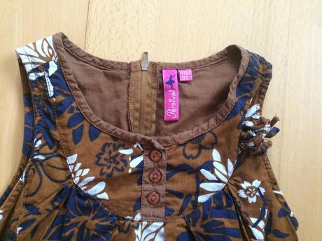 Hnede bavlnene saty, 110