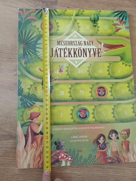 Meseorszag nagy jatekkonyve, 