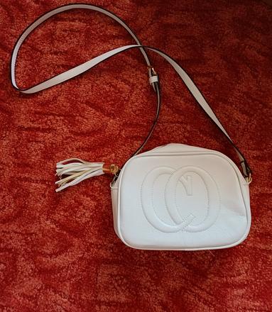 Damska biela kabelka, 