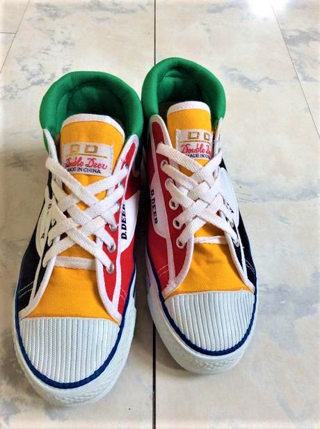 Pestré členkové tenisky, 39