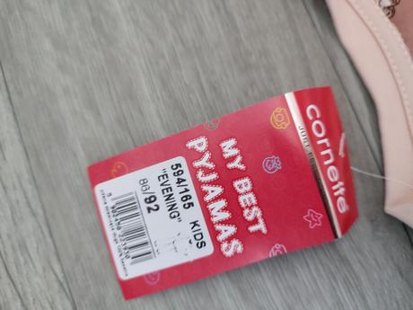 Pyžamá, cornette,92 / 116