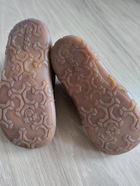 Predám topánky, ricosta,22