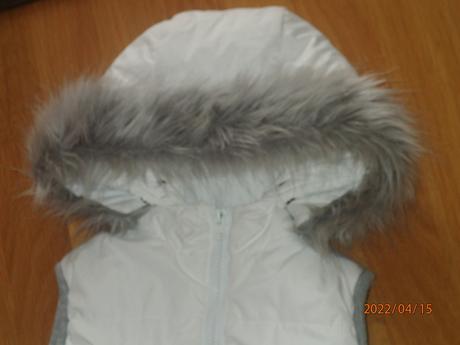 Biela vesta wojčik, wojcik,128