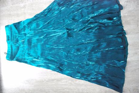 Spoločenský komplet, m