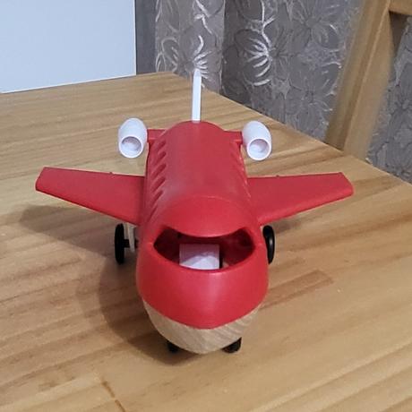 Lietadlo brio 33512 passenger plane, 