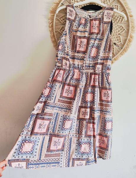 Ľahučké letné šaty, m