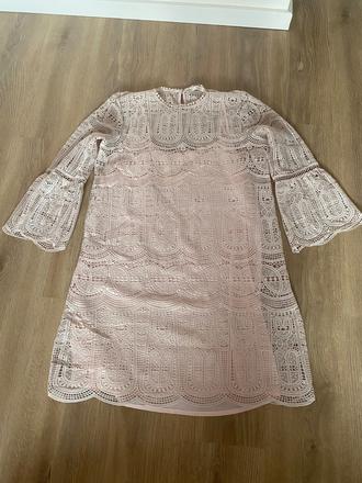 Čipkované dámske šaty, reserved,42