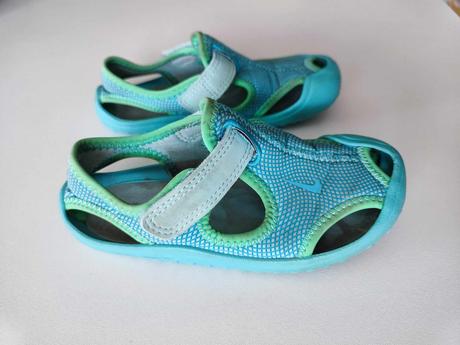 Sandále, nike,25
