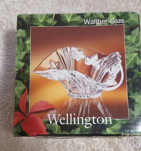 Zaujimava skenena miska,