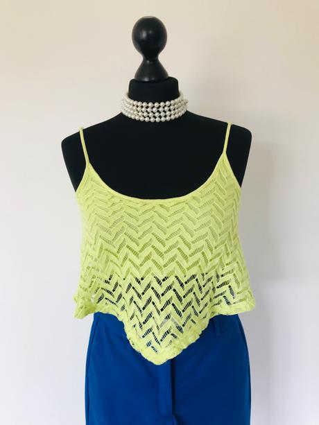 Crop top na ramienka, gate,s