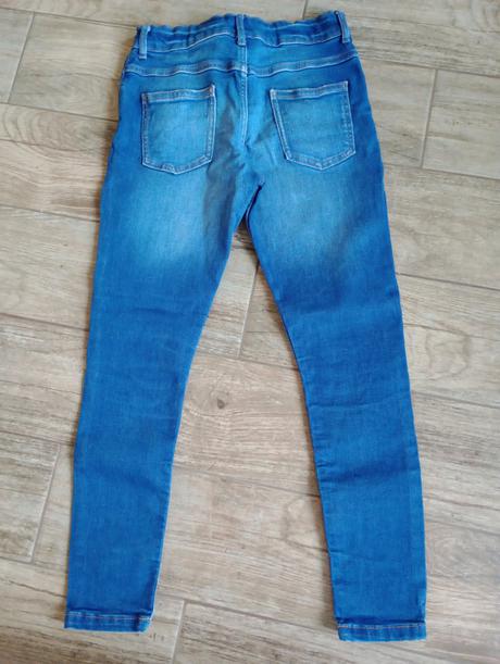 Dievčenské rifle, f&f,146