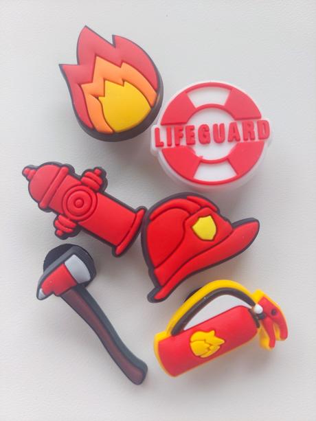 Ozdoby na crocs typu jibbitz hasicy, crocs,31