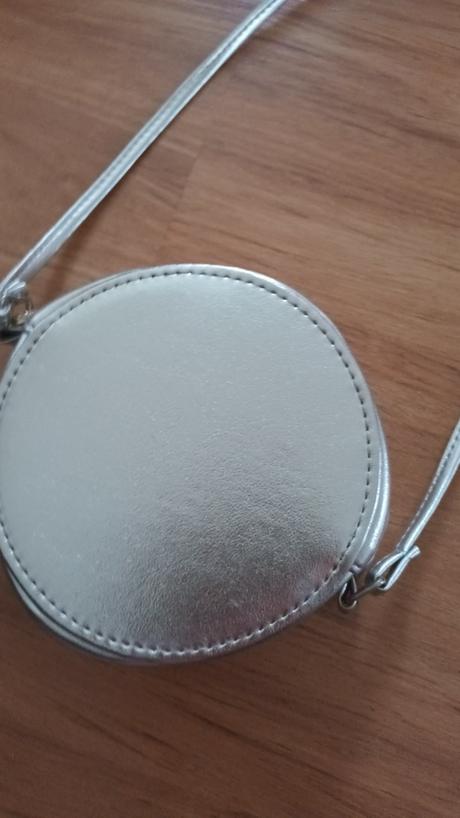 Strieborná detská kabelka, 