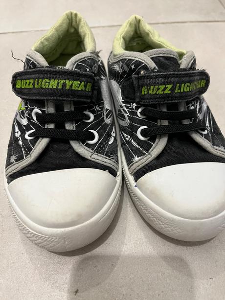 Tenisky buzz lightyear, 27