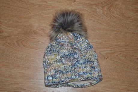 Čiapka s bohatým brmbolcom, 34 - xxxl