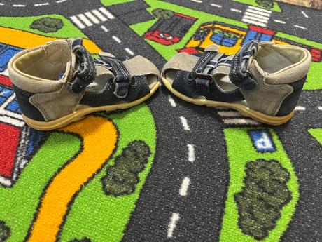 Sandálky, protetika,25