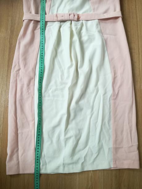 Tehotenské šaty, 38