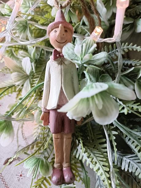 Závesný pinokio ( pinocchio ),