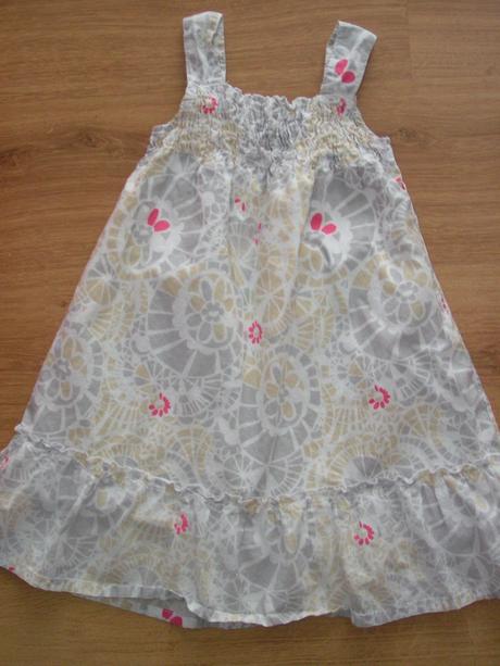 Ľahučké vzdušné šatočky, mexx,110