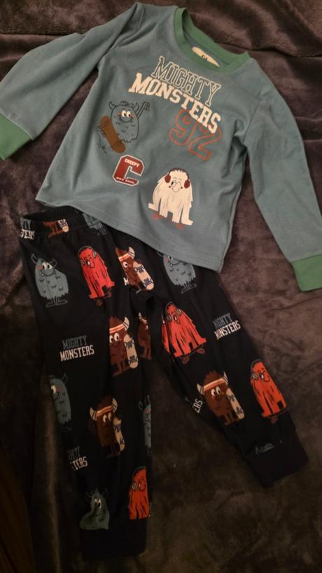 Teply set domsce oblecenie c 98, c&a,98