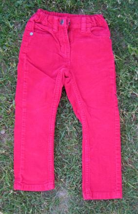 Menčestrové nohavice, lupilu,98