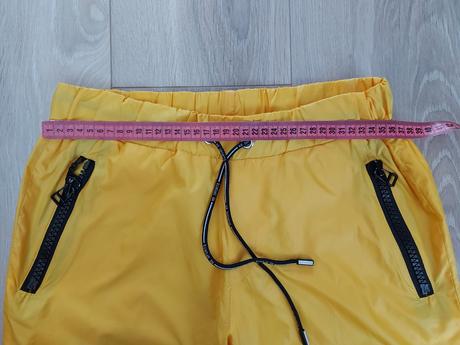 Sustiakove nohavice, s