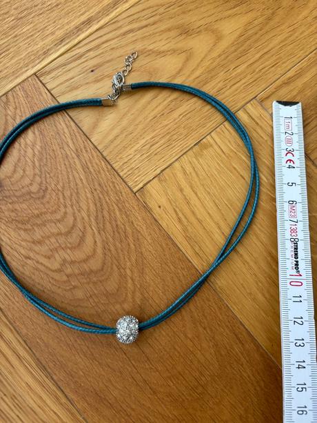 Náhrdelník tyrkysovy bižu, 