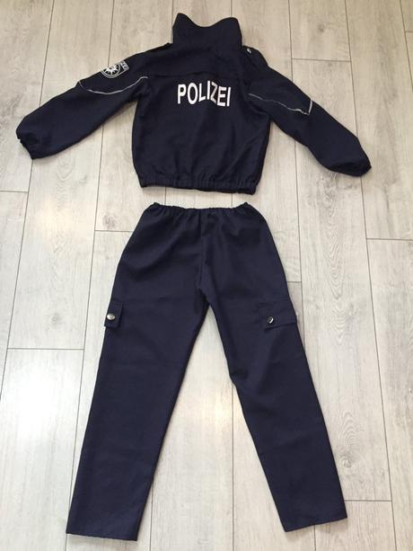 Chlapčensky kostym policajt 9-10 rokov,