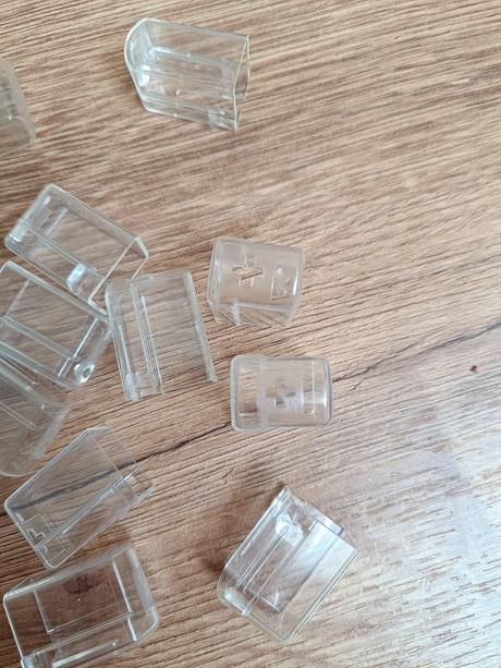 Krytky na kefky curaprox,