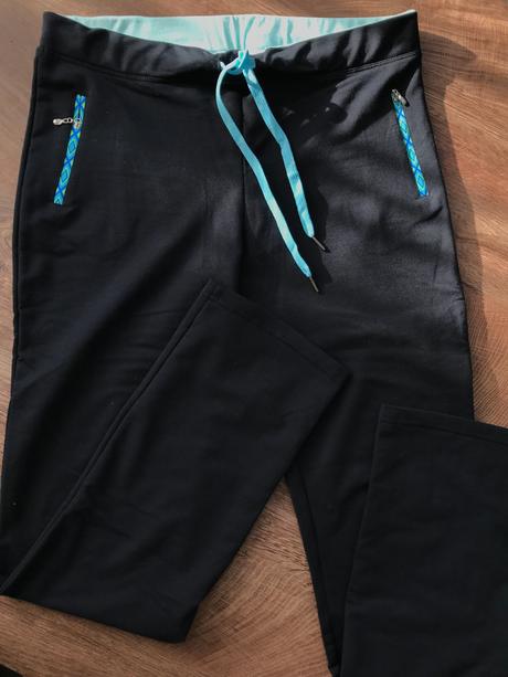 Dámske tepláky l, l