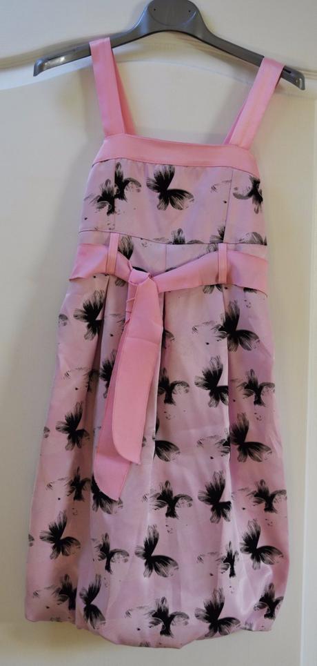 Dievčenské spoločenské šaty, 152