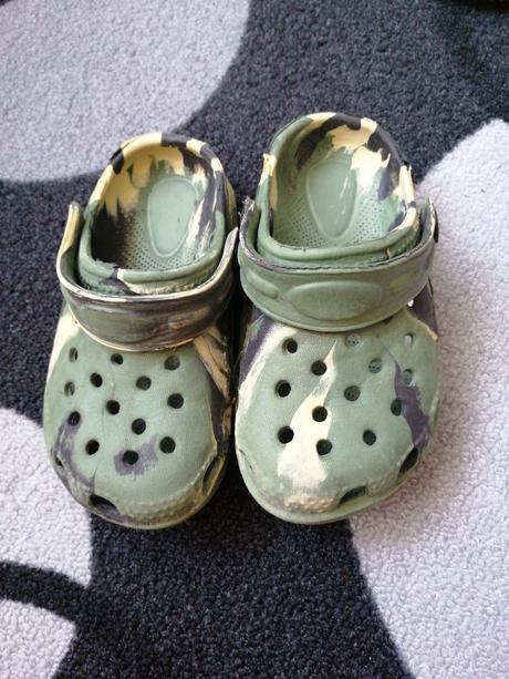 Penové sandalky, 25